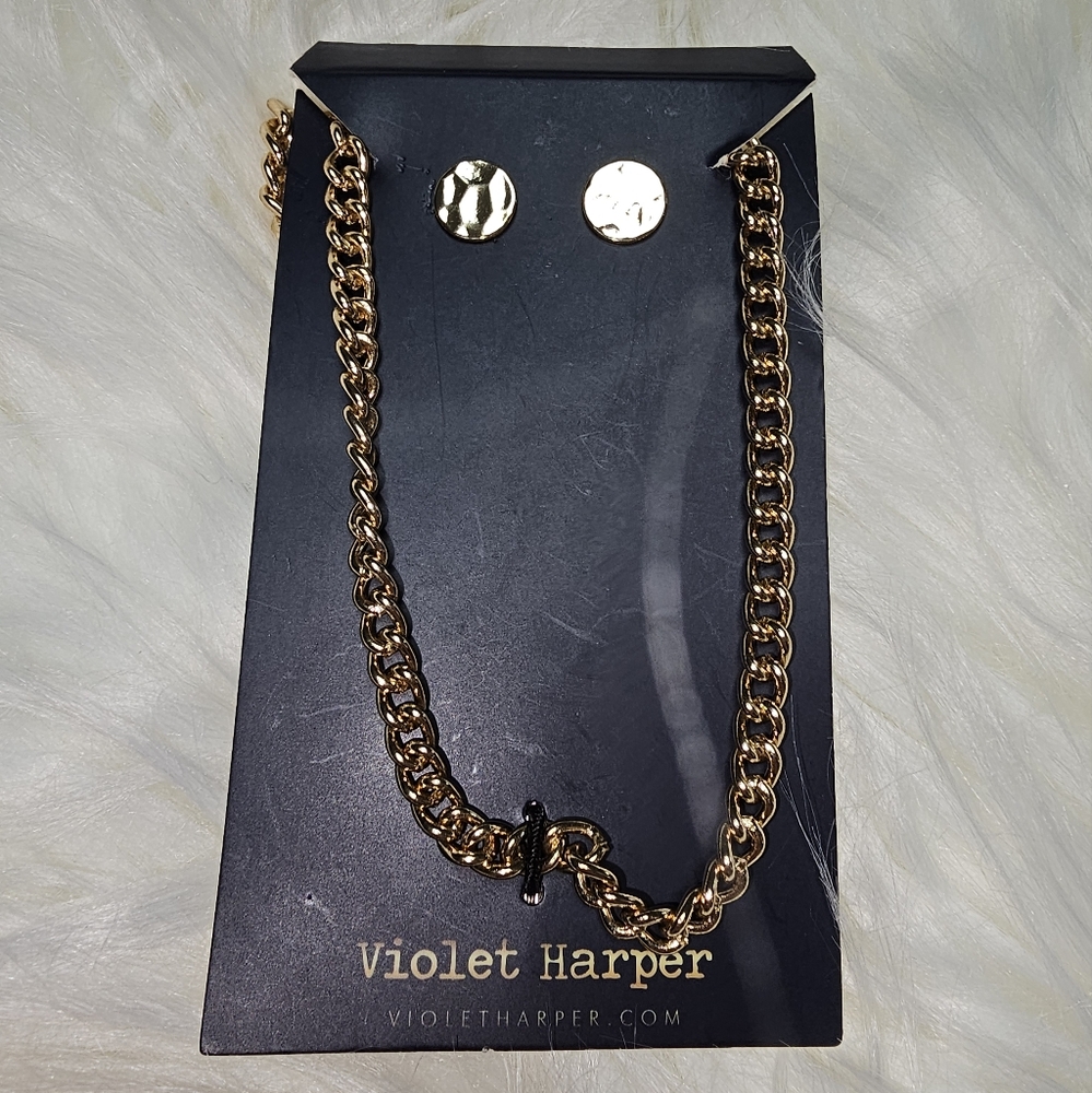 Violet Harper Gold Chain Necklace and‎ Earring Set